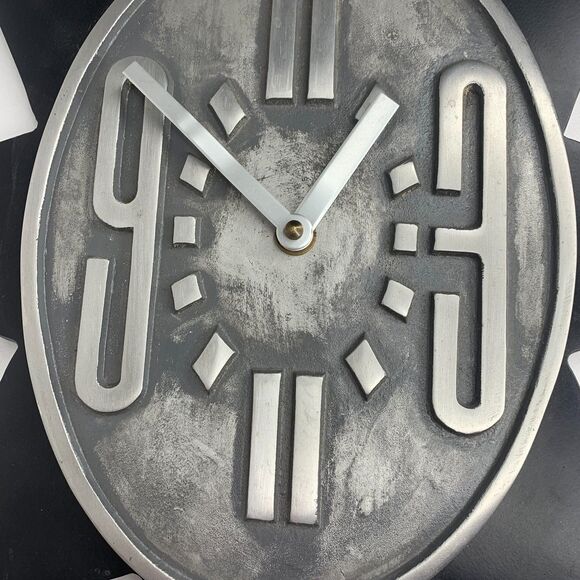 MCM Garage Black Silver Metal Wall Clock Takane Quartz Made in USA Movement‎ - Picture 2 of 8